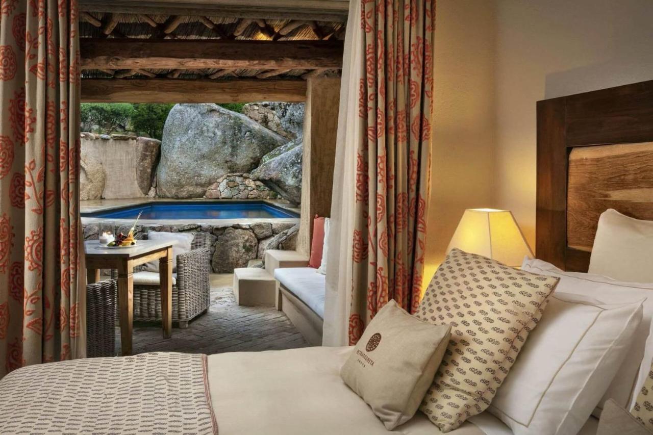 Petra Segreta Resort & Spa San Pantaleo Extérieur photo