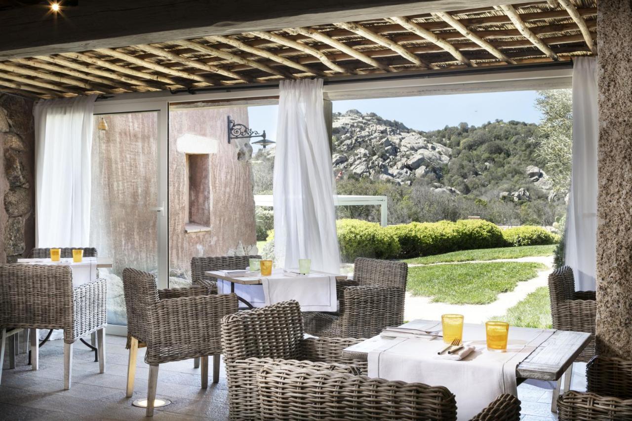 Petra Segreta Resort & Spa San Pantaleo Extérieur photo